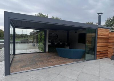 Glass Room Bar 2